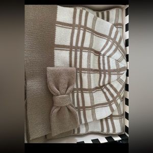 Kate Spade Hat and scarf set